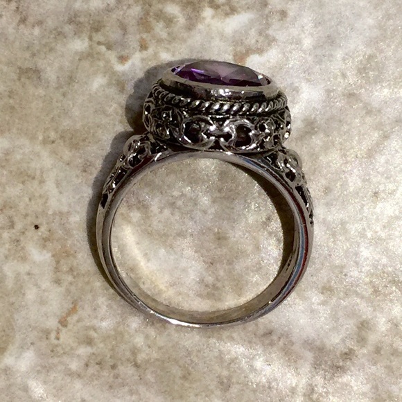 Amethyst Statement Ring - Picture 3 of 4